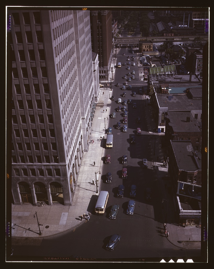 Traffic on Second Avenue in Detroit, July 1942